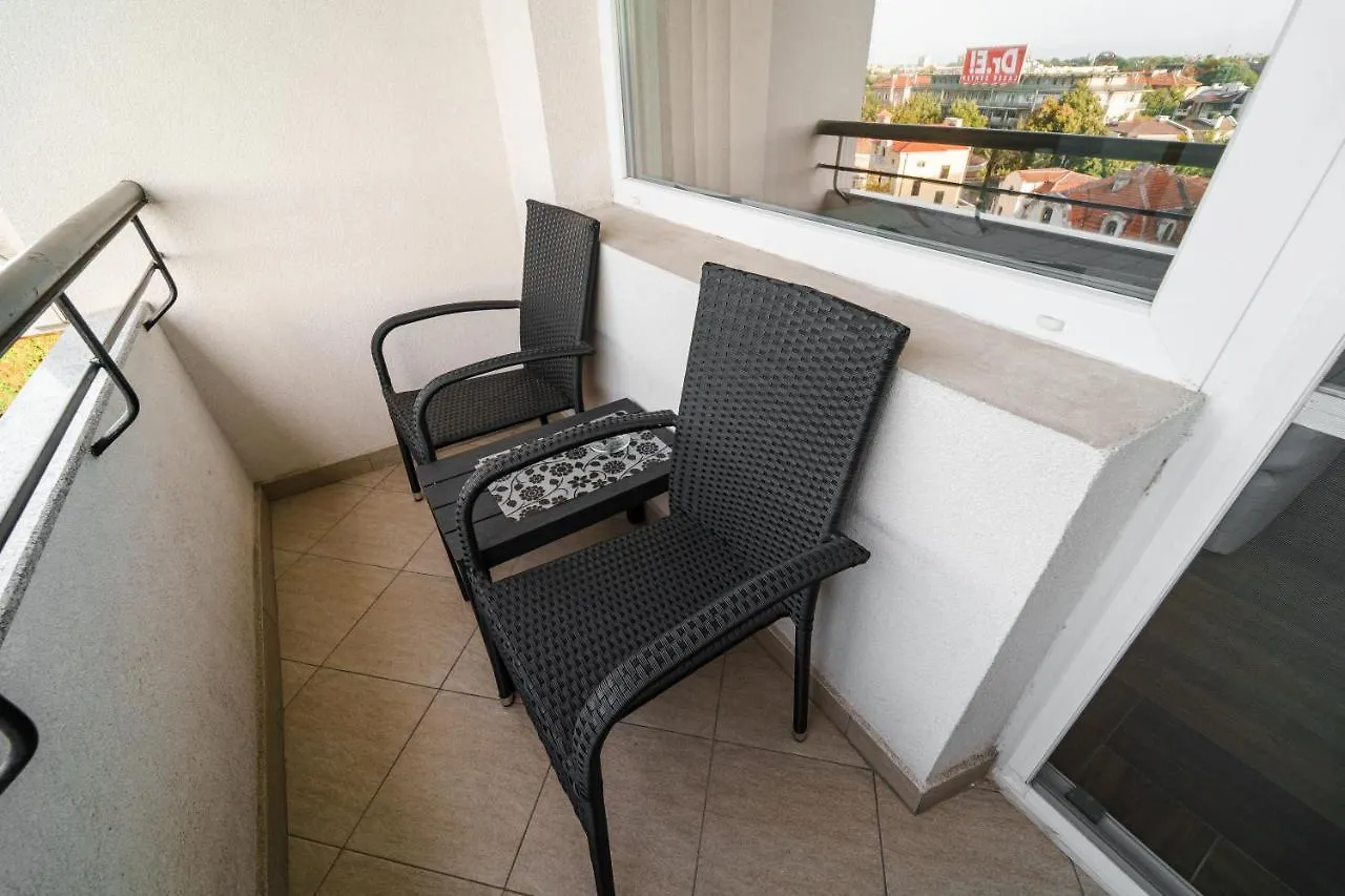 North Panoramic Apartment In The Art District Of Kapana Plovdiv